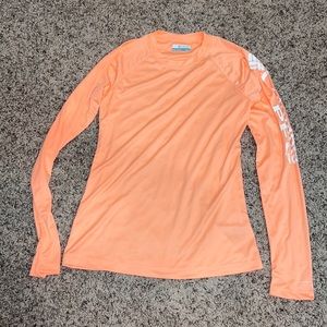 NWOT Columbia PFG shirt - size XS